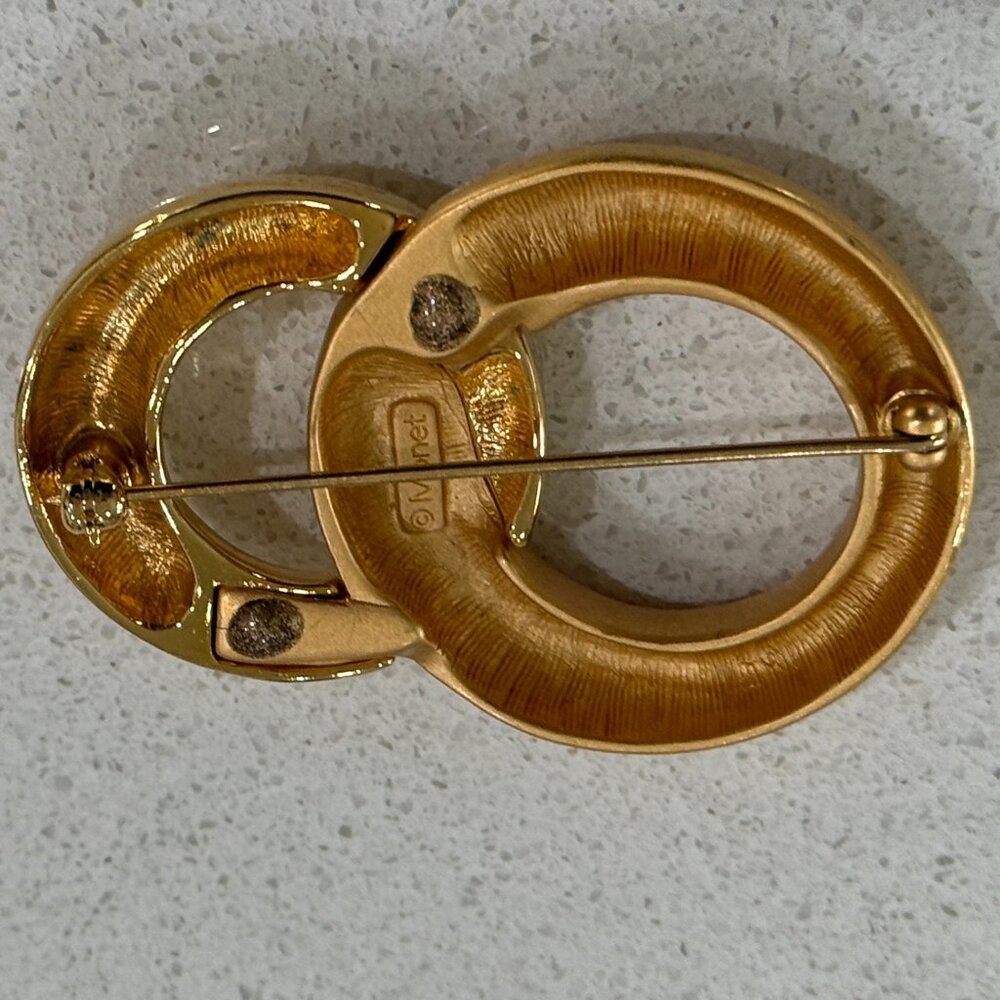 Monet Vintage Interlocking Double Circle Brooch - image 3